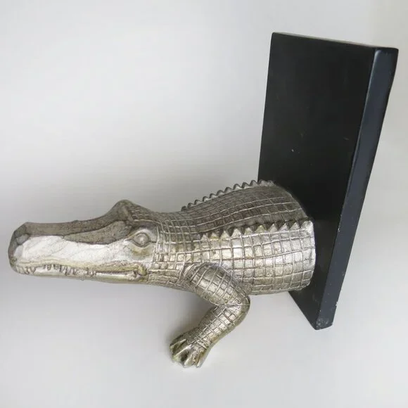 Alligator / Crocodile Bookends - Picture 6 of 9